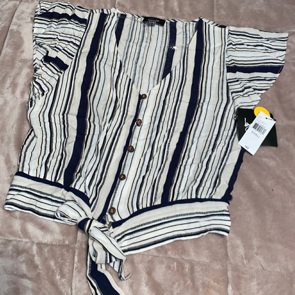By & by blouse